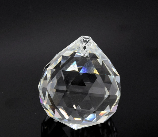 Clear Glass Crystal Ball – Timeless Elegance for Chandeliers, Suncatchers & Décor