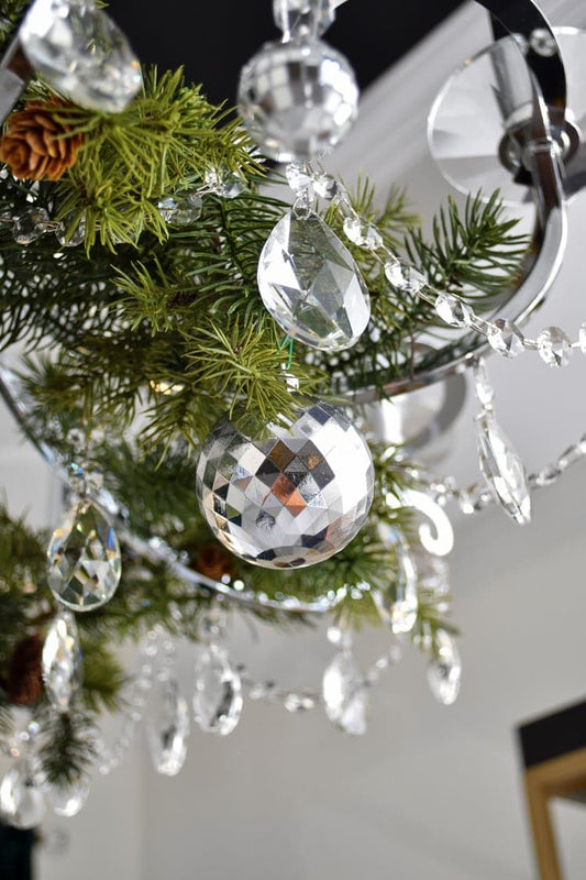 How to decorate chandelier for Christmas? Use Crystals