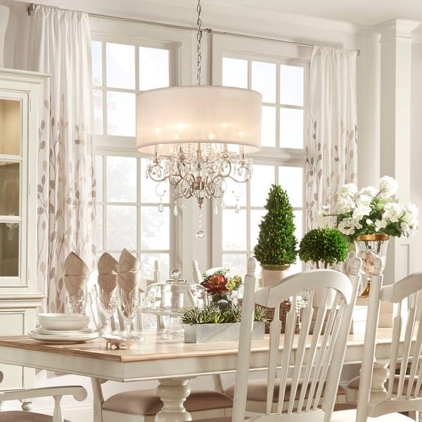 How to Choose a Crystal Chandelier for Your Dining Room
